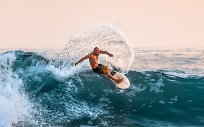 How to do a Top & Bottom Turn in Surfing